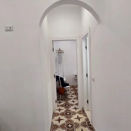 Casa Lucibello *